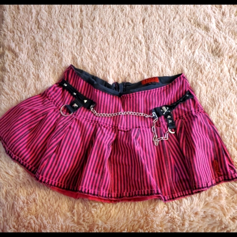 RARE TRIPP PLUS SIZE SKIRT